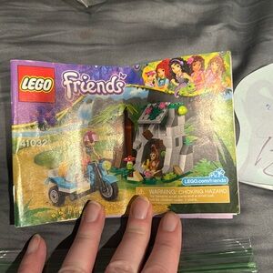 Girls legos all pieces accounted for EUC